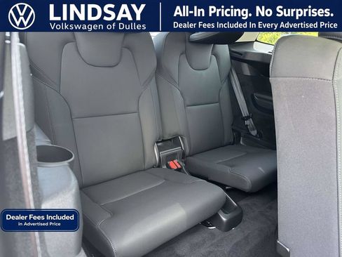 Used 2025 Volvo XC90 B6 Plus AWD/4WD image 14