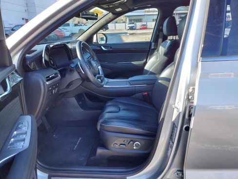 Used 2023 Hyundai Palisade Calligraphy image 10