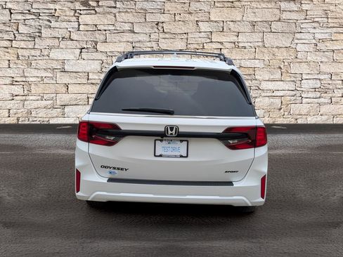 New 2026 Honda Odyssey Sport-L image 6