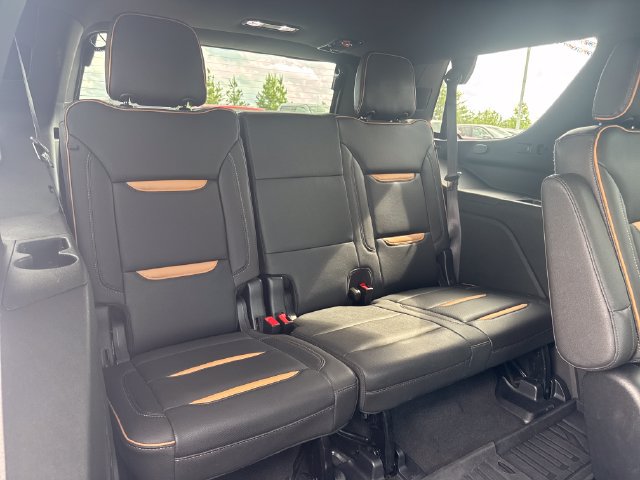 Used 2023 GMC Yukon AT4 w/ AT4 Premium Plus Package AWD/4WD image 34