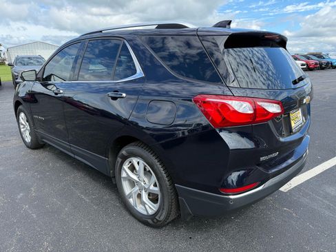 Used 2021 Chevrolet Equinox Premier FWD image 3