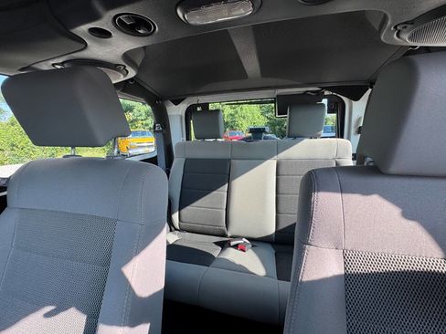 Used 2008 Jeep Wrangler Sahara w/ PWR Convenience Group image 24