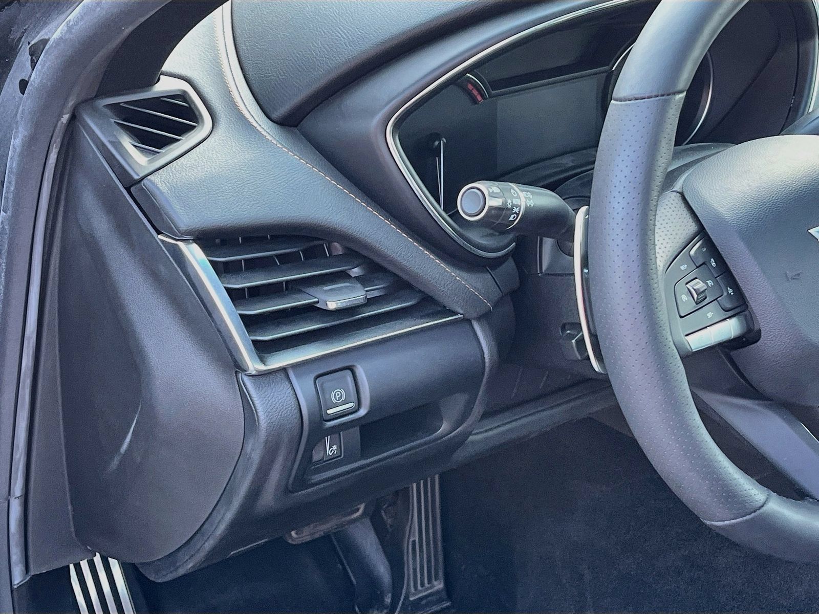 Used 2023 Cadillac CT5 Sport AWD/4WD image 10