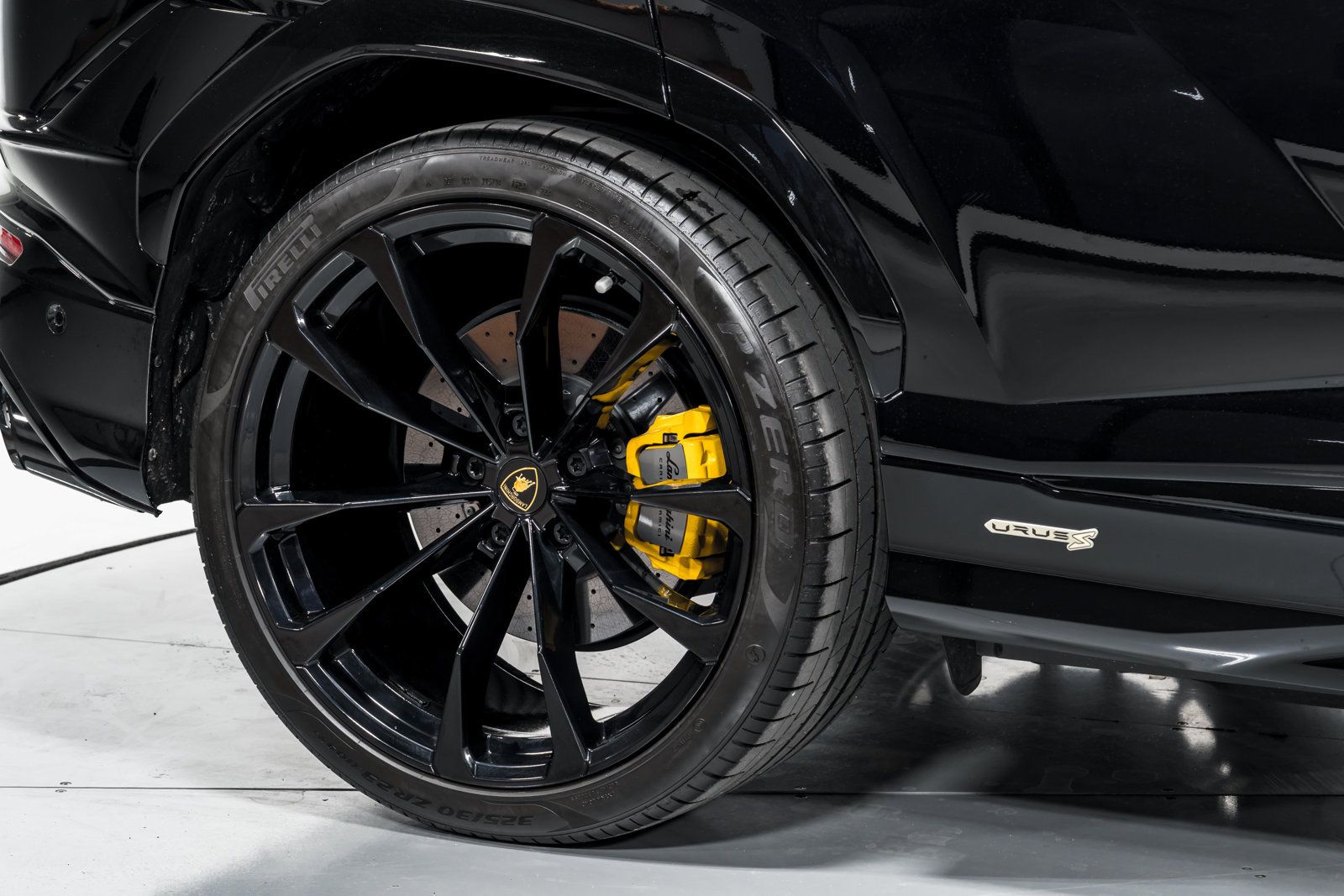 Used 2024 Lamborghini Urus S AWD/4WD image 54