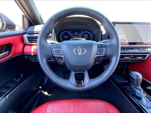 Used 2025 Toyota Camry XSE w/ Premium Plus Package FWD image 6