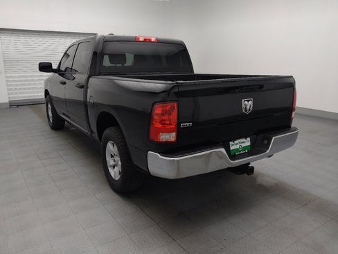 Used 2022 RAM 1500 Classic SLT RWD image 5