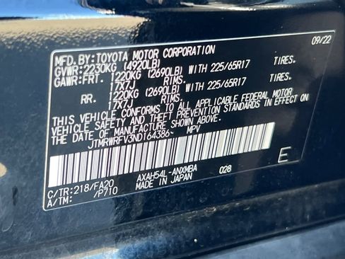 Certified 2022 Toyota RAV4 XLE AWD/4WD image 34