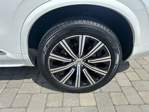 Used 2025 Volvo XC90 B5 Core w/ Protection Package Premier AWD/4WD image 27