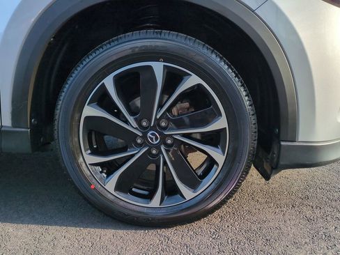 Used 2023 MAZDA CX-5 AWD 2.5 S w/ Premium Plus Pkg image 11