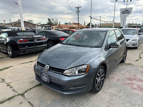 Used 2015 Volkswagen Golf SE FWD image 3