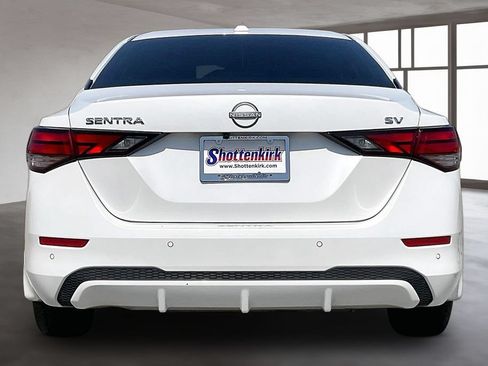 Used 2024 Nissan Sentra SV FWD image 5
