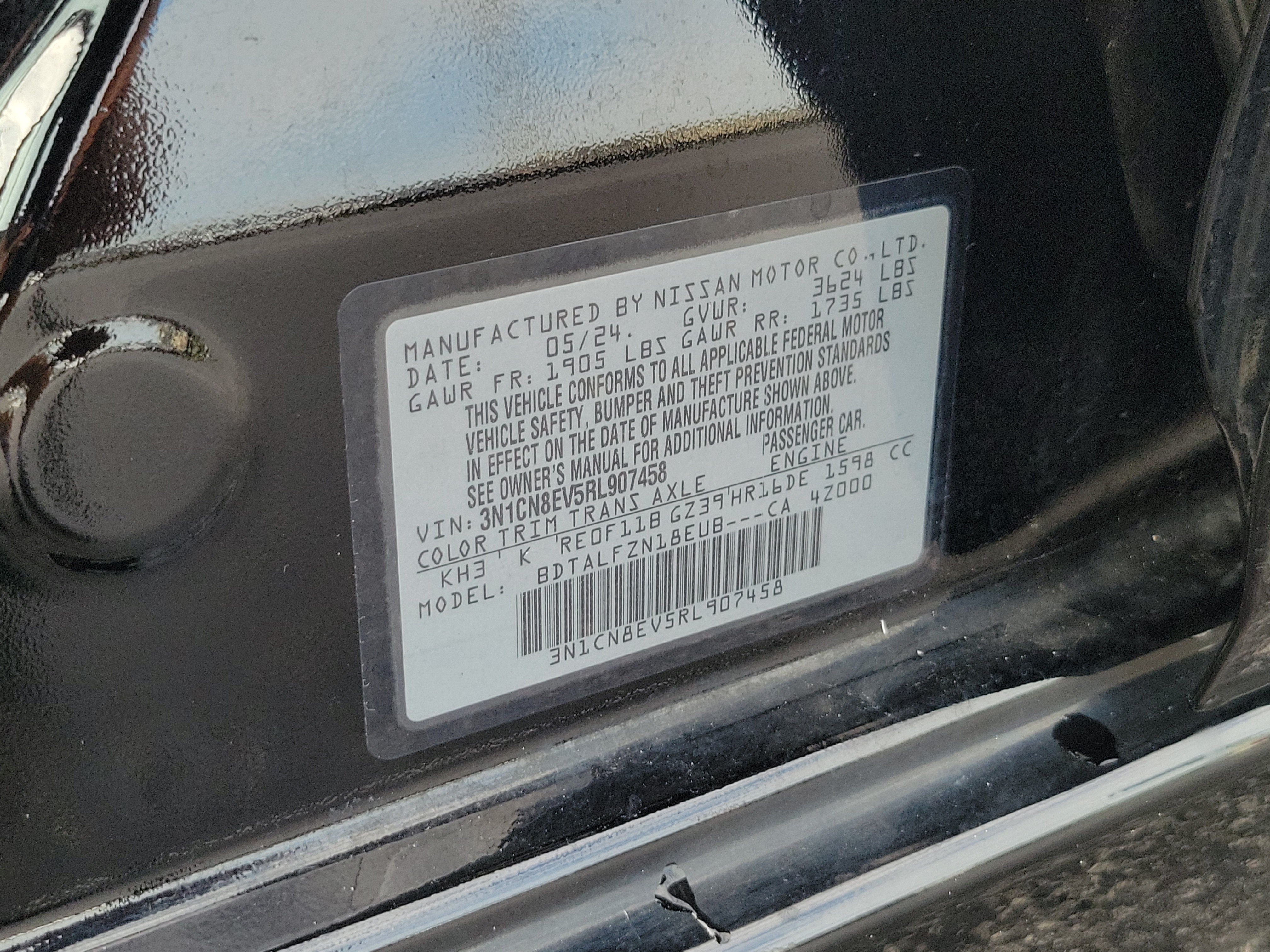 Used 2024 Nissan Versa SV FWD image 29