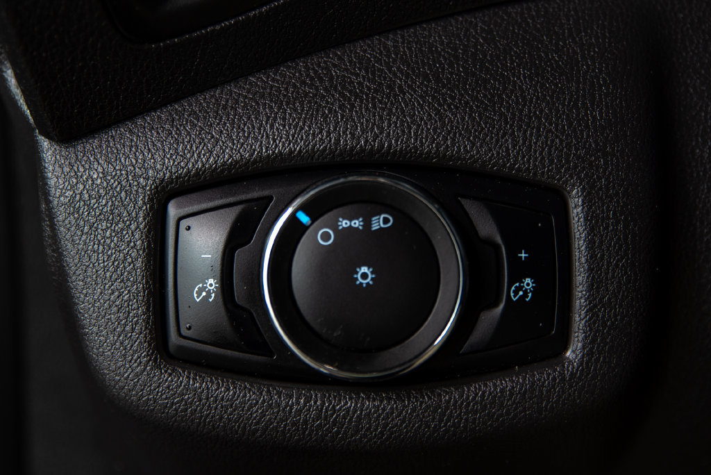 Used 2016 Ford Transit Connect XL FWD image 18
