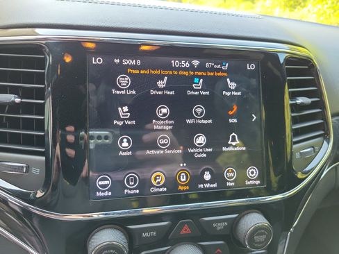 Used 2020 Jeep Grand Cherokee Overland image 13