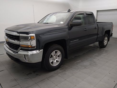 Used 2017 Chevrolet Silverado 1500 LT w/ All Star Edition image 2