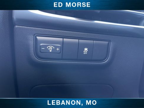 Used 2025 Hyundai Tucson SE image 17