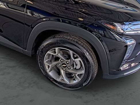 New 2026 Chevrolet Trax LT w/ Driver Confidence Package image 16