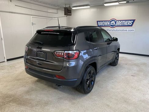 Used 2019 Jeep Compass Latitude image 8