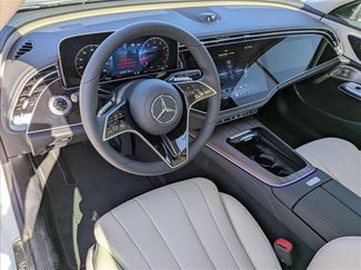 New 2026 Mercedes-Benz E 350 Sedan video 3