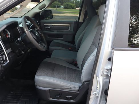 Used 2018 RAM 2500 SLT w/ Protection Group AWD/4WD image 19