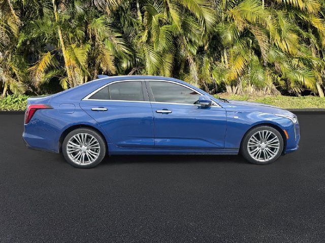 Used 2025 Cadillac CT4 Premium Luxury AWD/4WD image 3