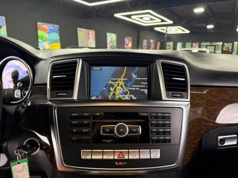 Used 2013 Mercedes-Benz ML 350 4MATIC image 12