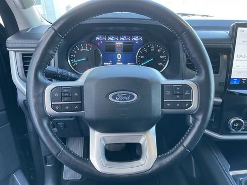 Used 2024 Ford Expedition Max XLT image 14