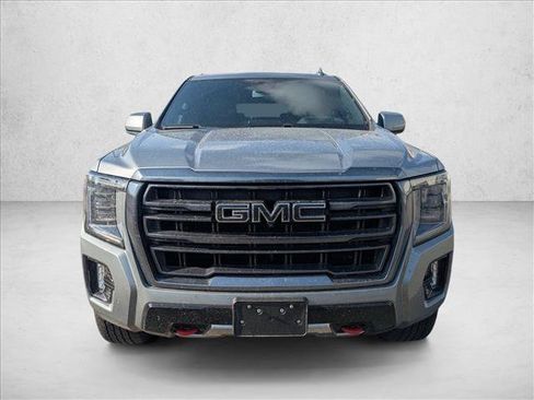 Used 2024 GMC Yukon AT4 w/ Technology Package AWD/4WD image 2