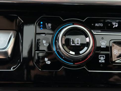 Used 2023 GMC Sierra 1500 Denali w/ Denali Reserve Package image 38