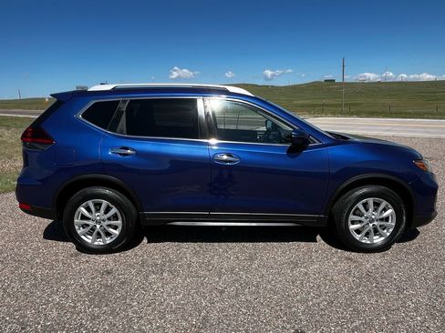 Used 2019 Nissan Rogue SV AWD/4WD image 5