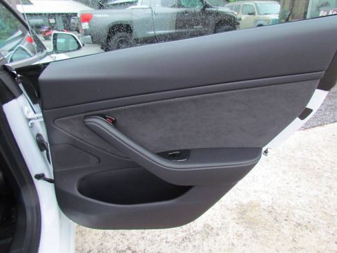 Used 2019 Tesla Model 3 Performance AWD/4WD image 16