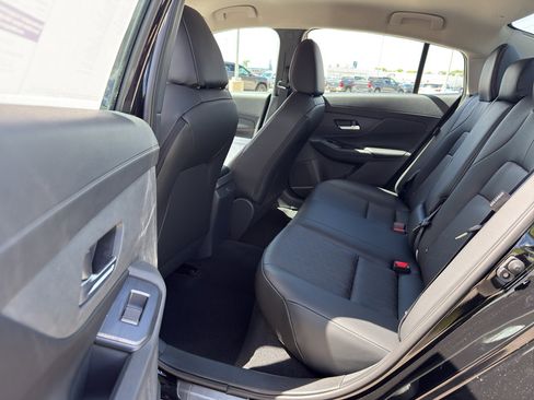 New 2026 Nissan Sentra SR FWD image 29