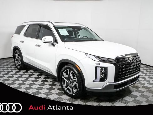 Used 2023 Hyundai Palisade Limited w/ Winter Package image 1