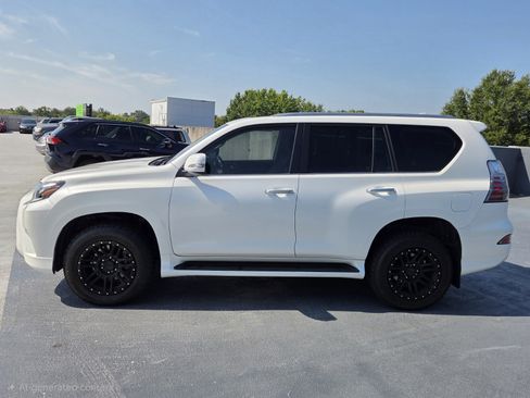 Used 2021 Lexus GX 460 Premium w/ Premium Package AWD/4WD image 2