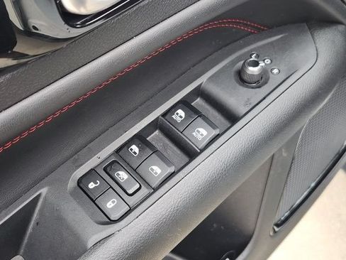 Used 2026 Jeep Compass Trailhawk AWD/4WD image 22