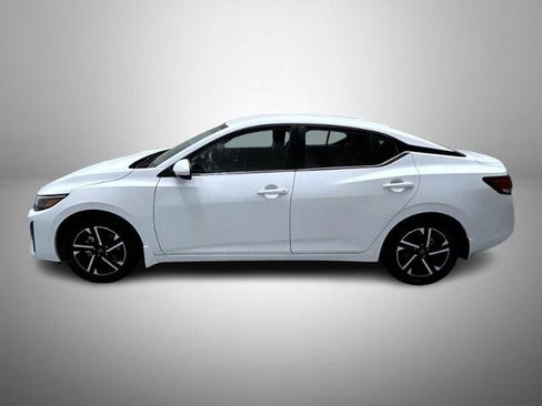 Certified 2025 Nissan Sentra SV w/ All-Weather Package FWD image 8