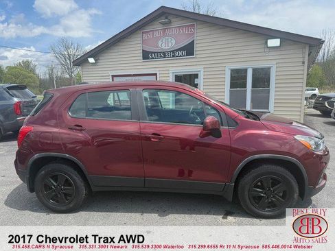 Used 2017 Chevrolet Trax LS w/ LPO, Protection Package AWD/4WD image 5