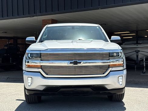 Used 2018 Chevrolet Silverado 1500 W/T w/ WT Convenience Package RWD image 2