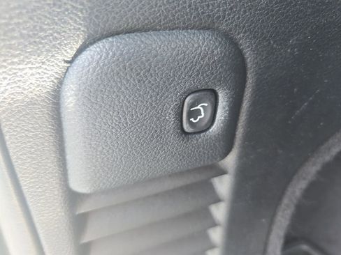 Used 2017 Jeep Grand Cherokee Limited w/ Trailer Tow Group IV image 13