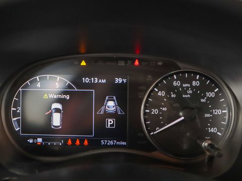 Used 2021 Nissan Kicks SV image 15