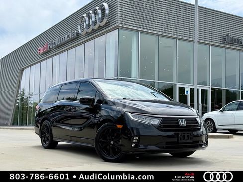 Used 2023 Honda Odyssey Sport image 1