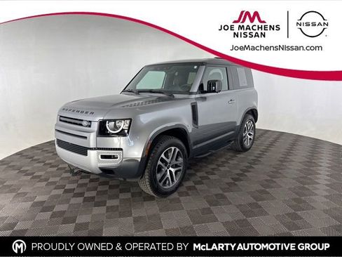 Used 2023 Land Rover Defender 90 S image 4