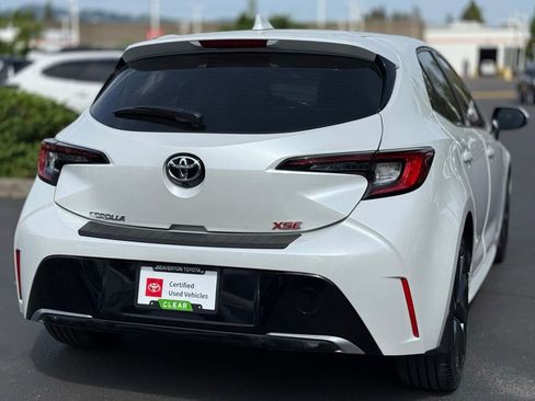 Certified 2025 Toyota Corolla XSE FWD image 5