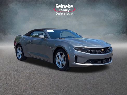 Used 2020 Chevrolet Camaro LT RWD image 3