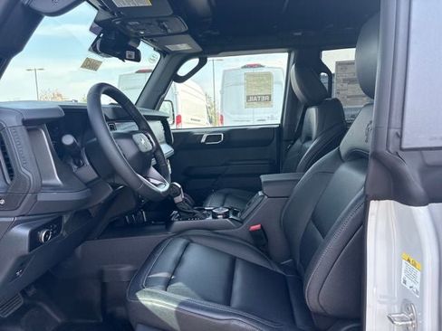New 2026 Ford Bronco Badlands AWD/4WD image 10