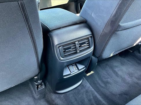 Used 2019 Honda CR-V EX image 9