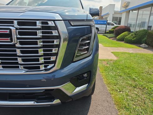 New 2026 GMC Yukon Denali w/ Advanced Technology Package AWD/4WD image 10