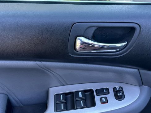 Used 2007 Honda Accord EX-L image 12