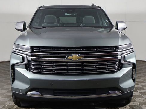 Used 2023 Chevrolet Suburban Premier image 13