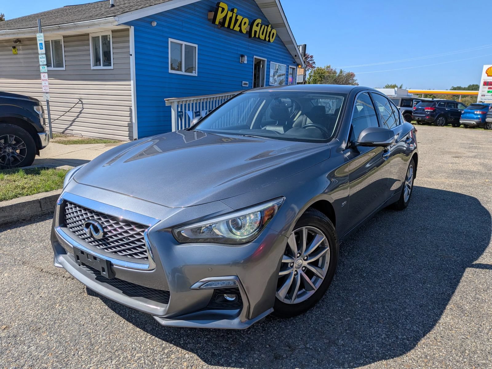 Used 2019 INFINITI Q50 Sport w/ Cargo Package (L96) AWD/4WD image 2